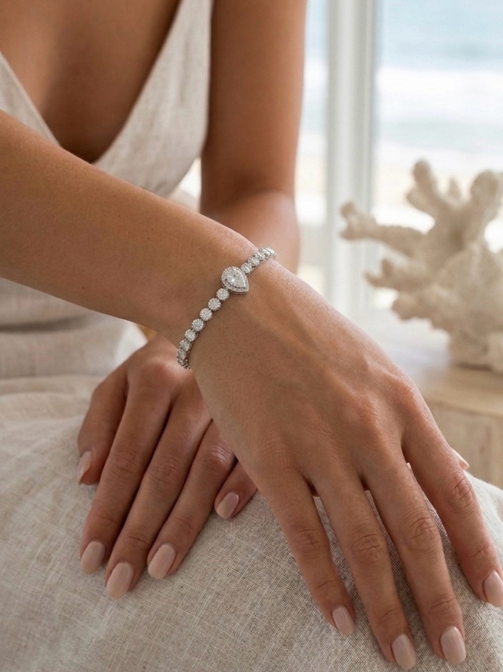 Elegant Silver Teardrop Bracelet tennis like ...